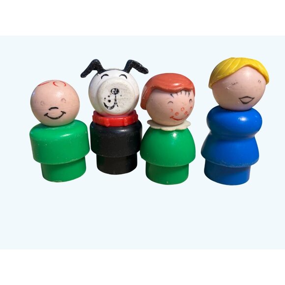 Vintage Fisher-Price Little People Figures & Accessories Set - Picture 2 of 11